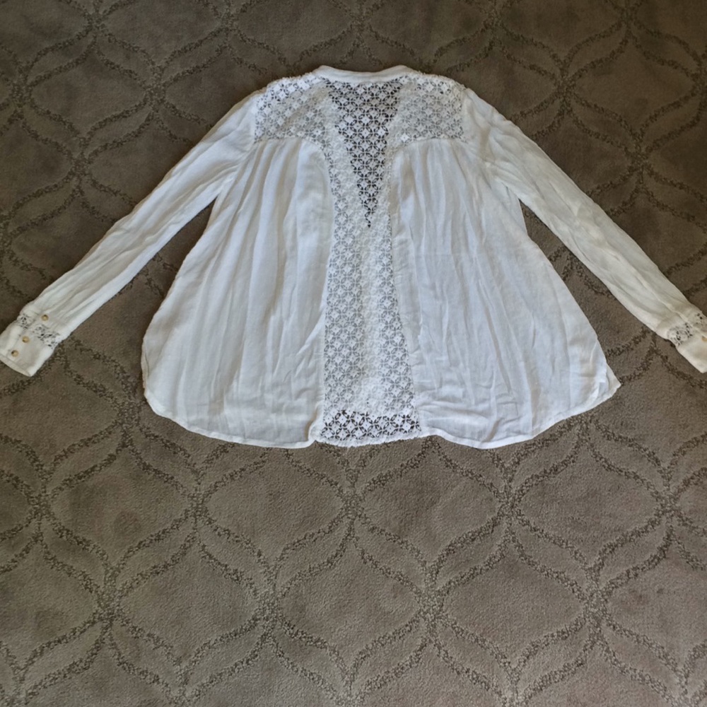 Free People Flowy White Back Lace Top